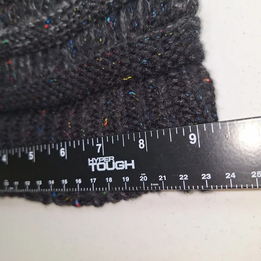 C.C Exclusives Beanie Hat Gray Confetti Knit Pom Pom Winter Cap Chunky Knit